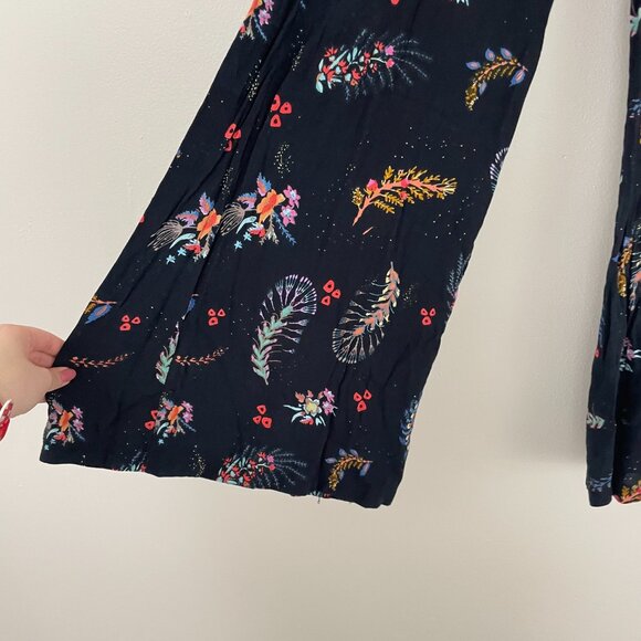 Free People One Navy Boho Printed Wide Leg Pants Size 4 - Picture 5 of 6